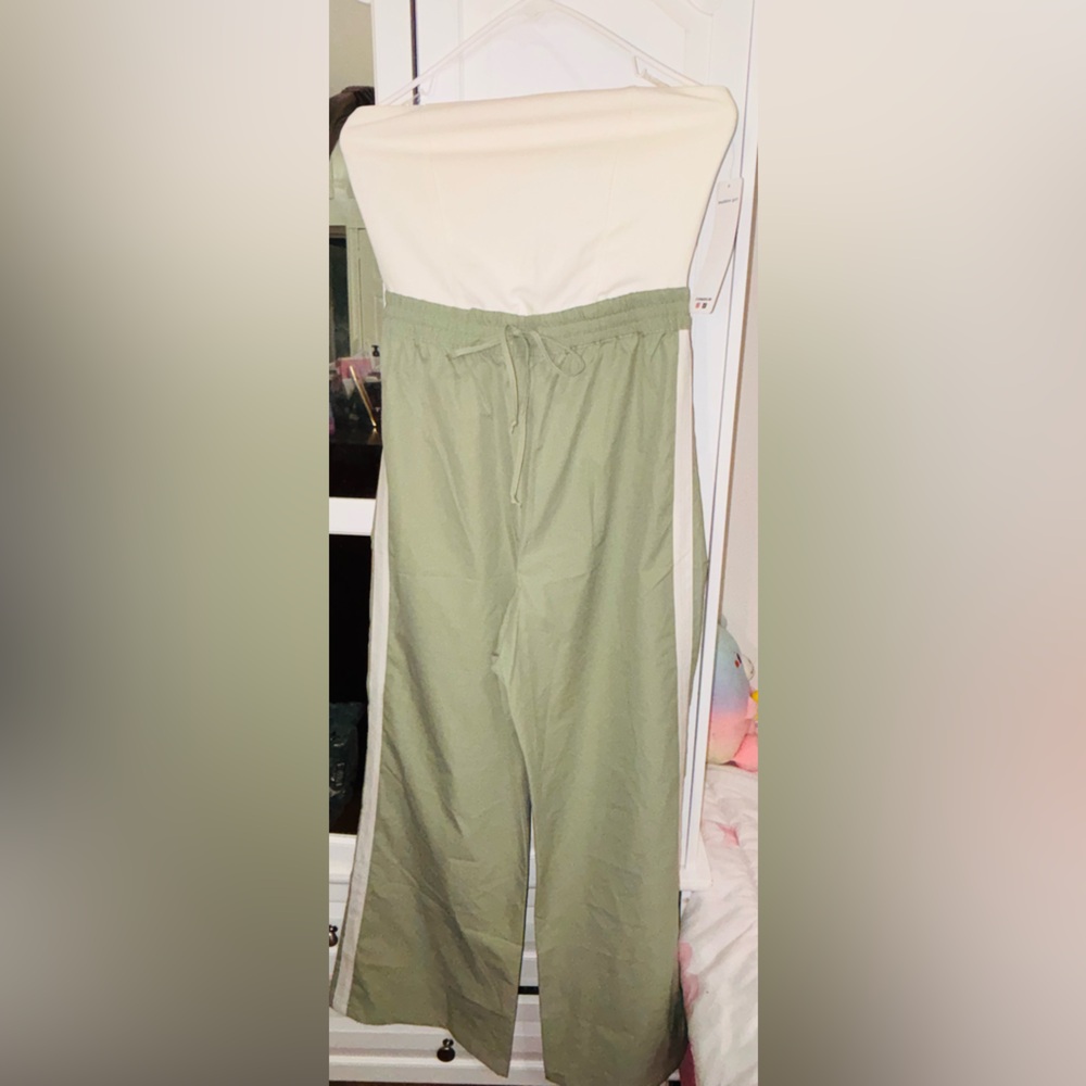 Madden Girl Cream & Olive Green Wide Leg Jumpsuit